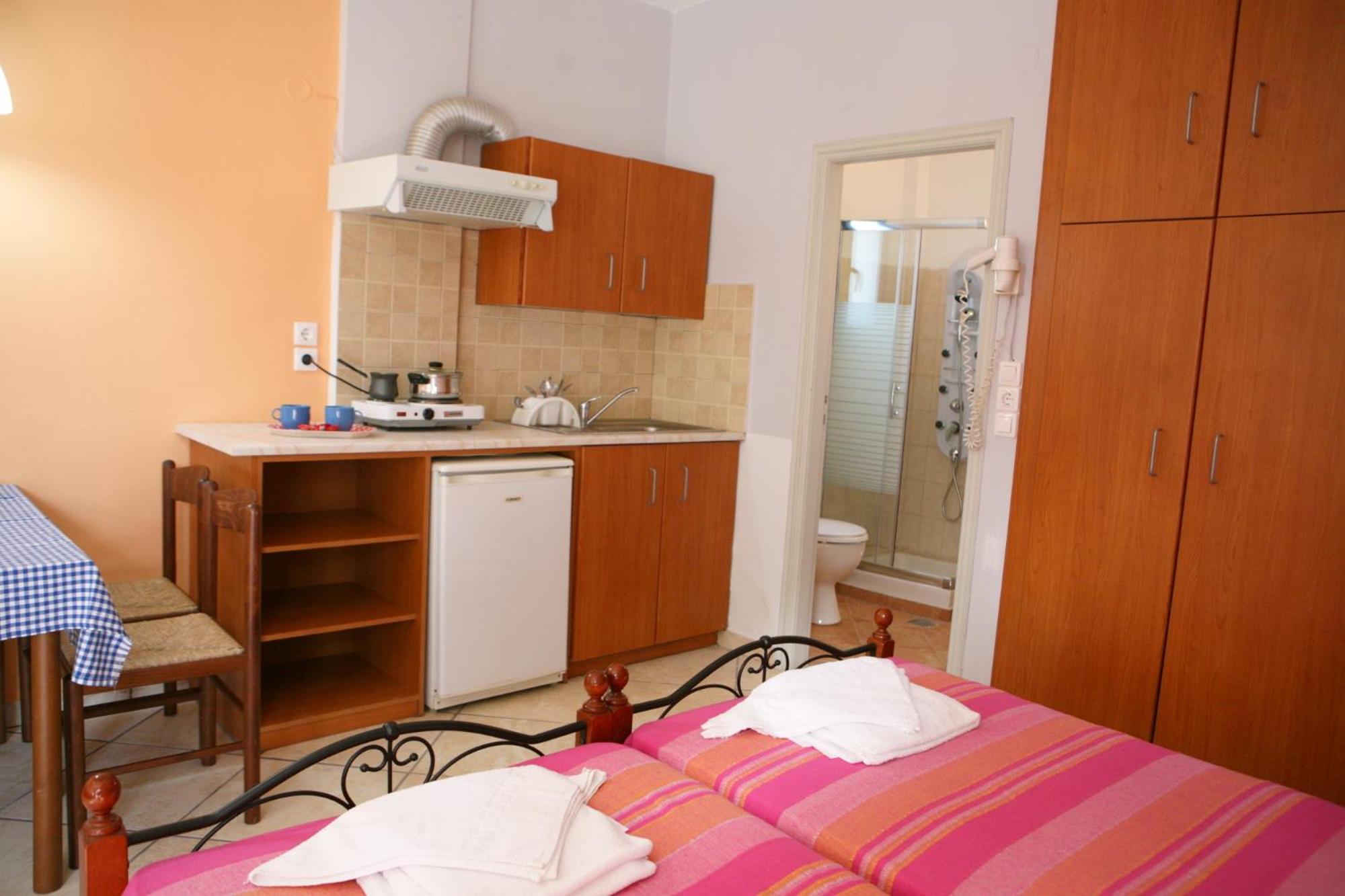 9 Musses Hotel Apartments Skala Mistegnon Chambre photo
