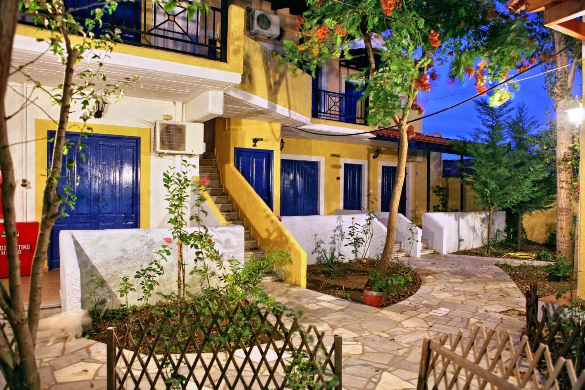 9 Musses Hotel Apartments Skala Mistegnon Chambre photo