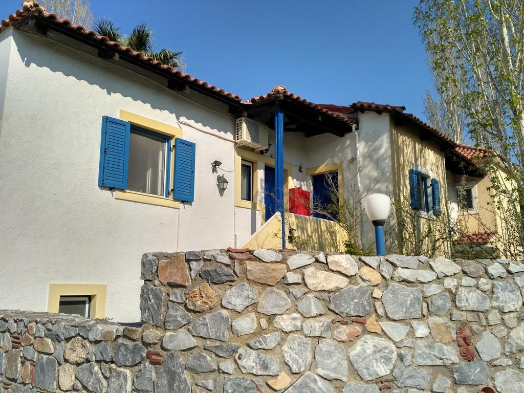 9 Musses Hotel Apartments Skala Mistegnon Extérieur photo