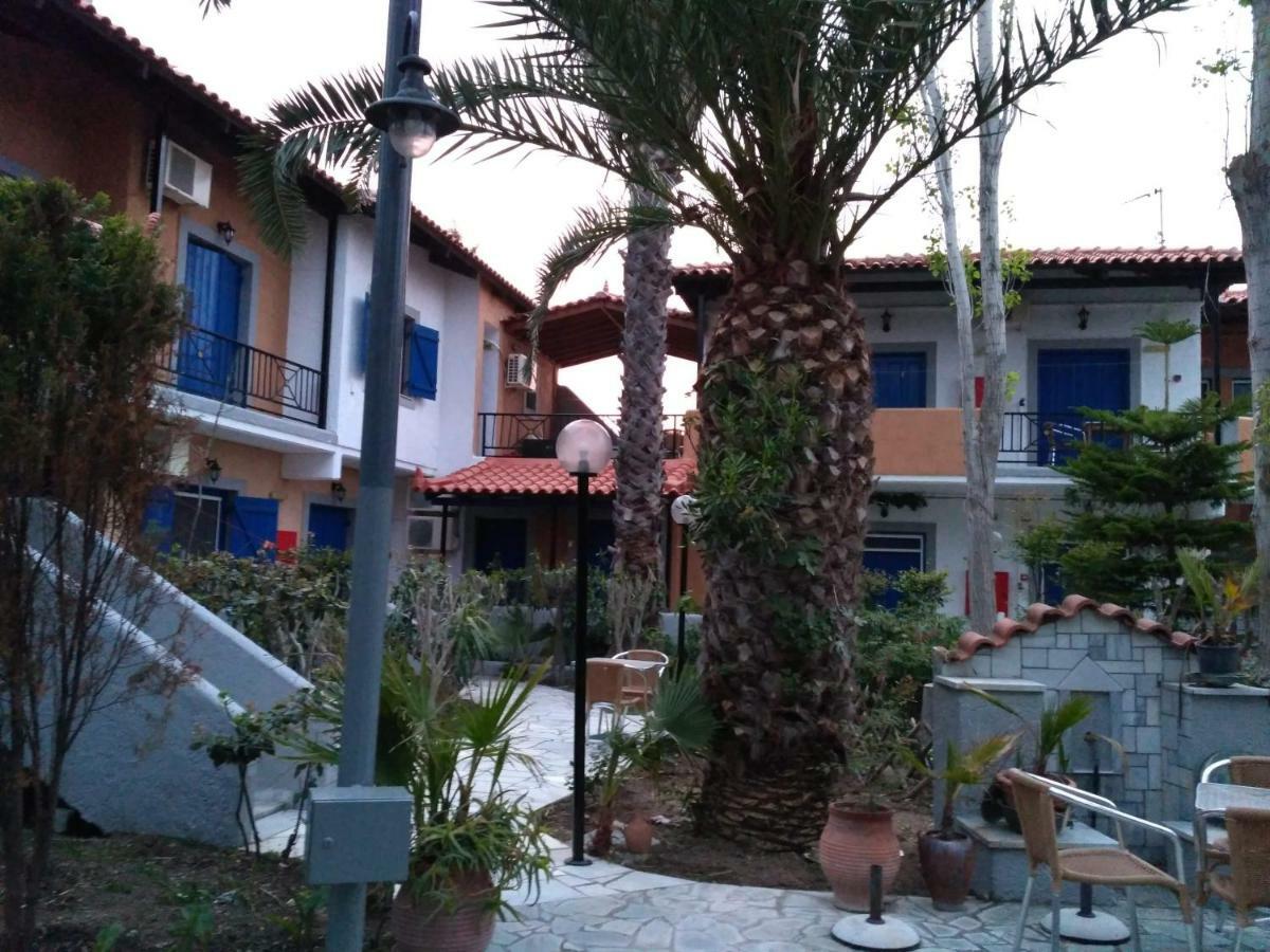 9 Musses Hotel Apartments Skala Mistegnon Extérieur photo